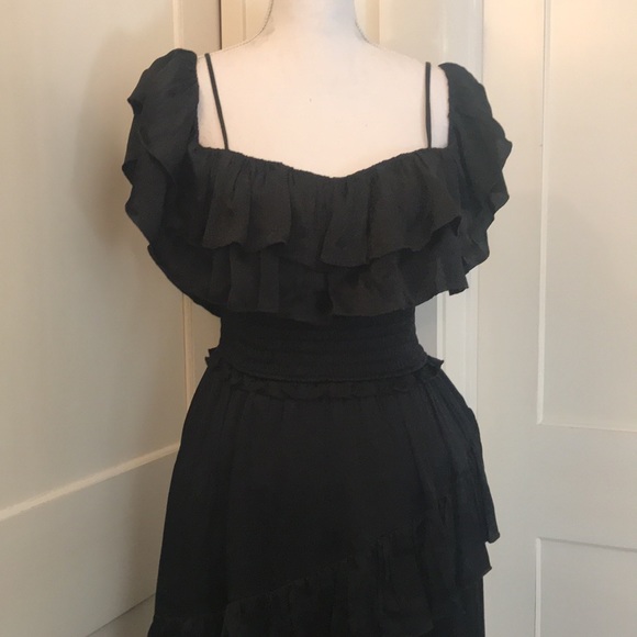 Ulla Johnson cold shoulder ruffle gown - Picture 13 of 14